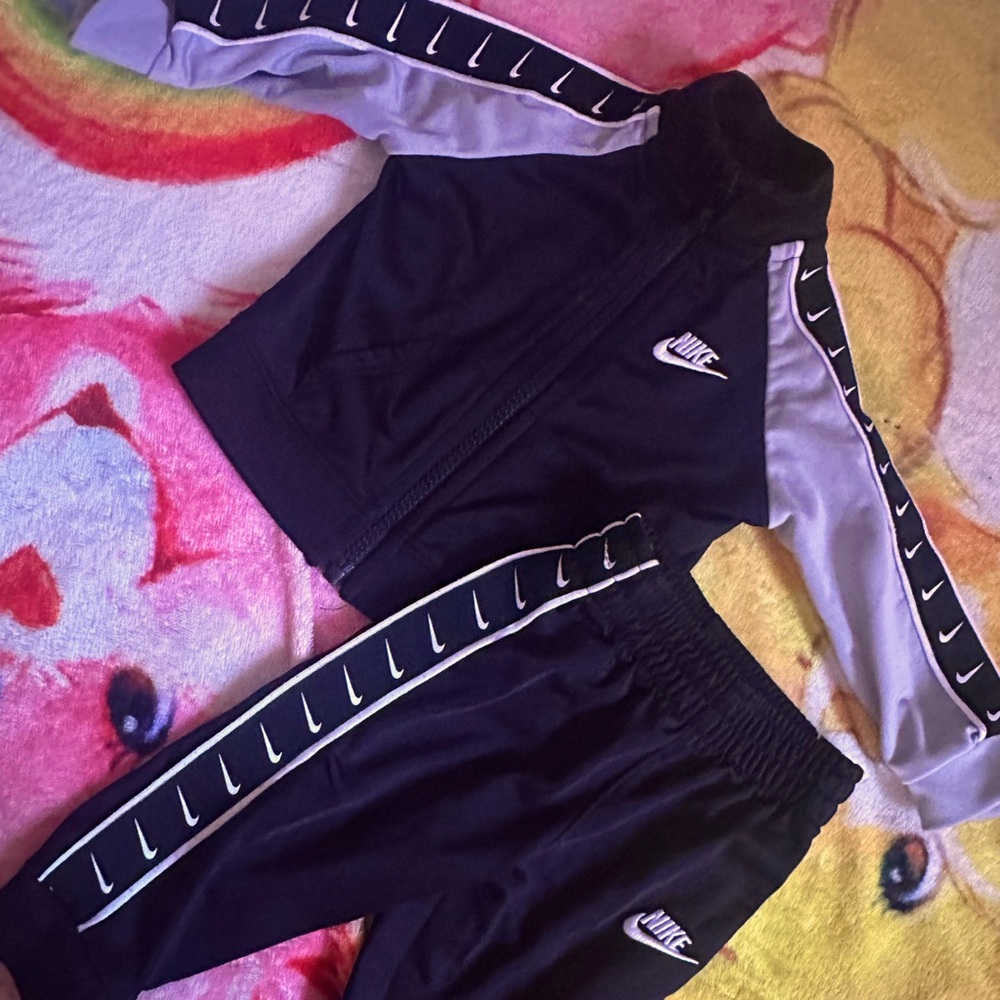 6 month baby Nike fit
